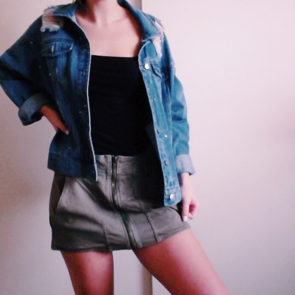 Denim jacket - Picture 2 of 4